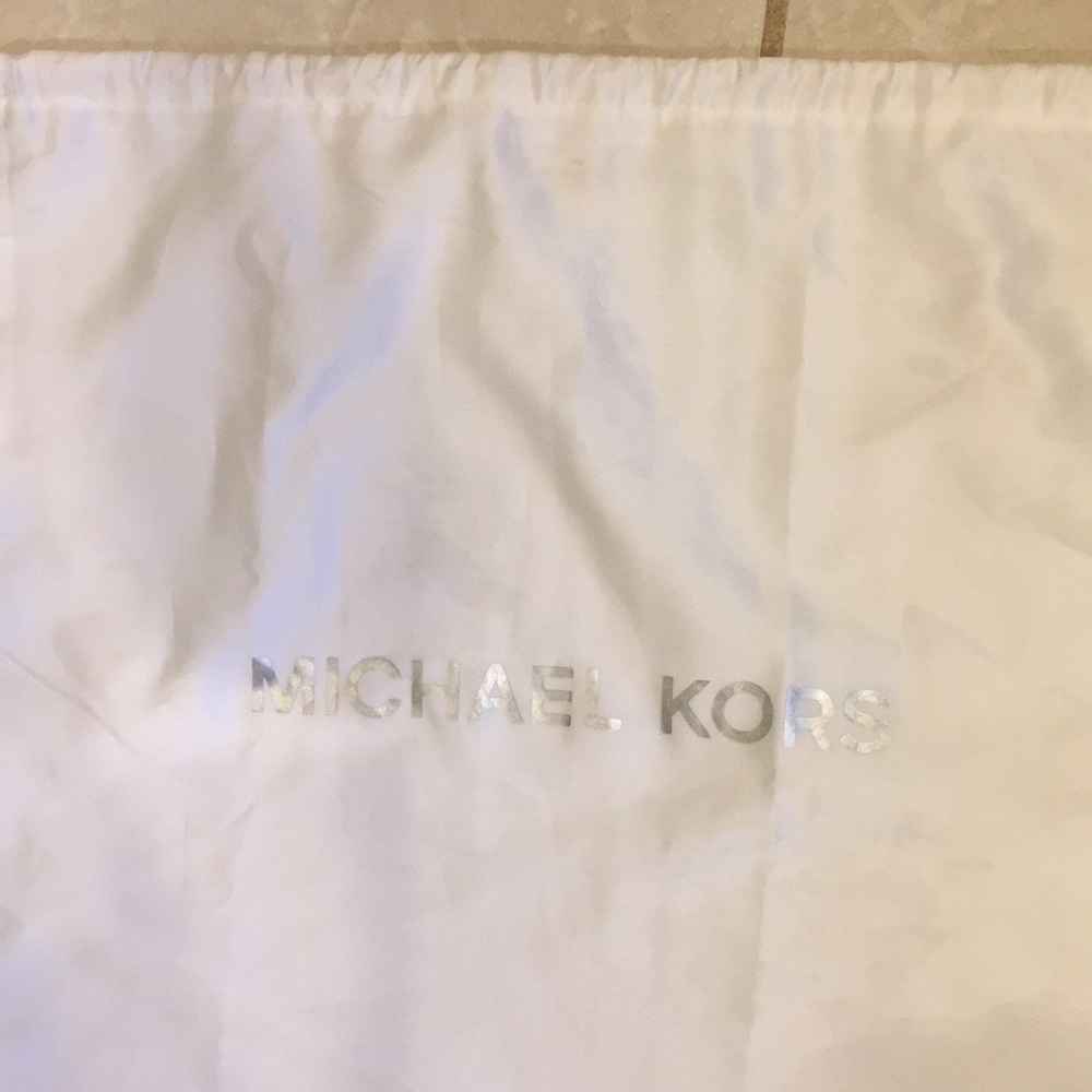 18x18” Michael Kors dust bag
